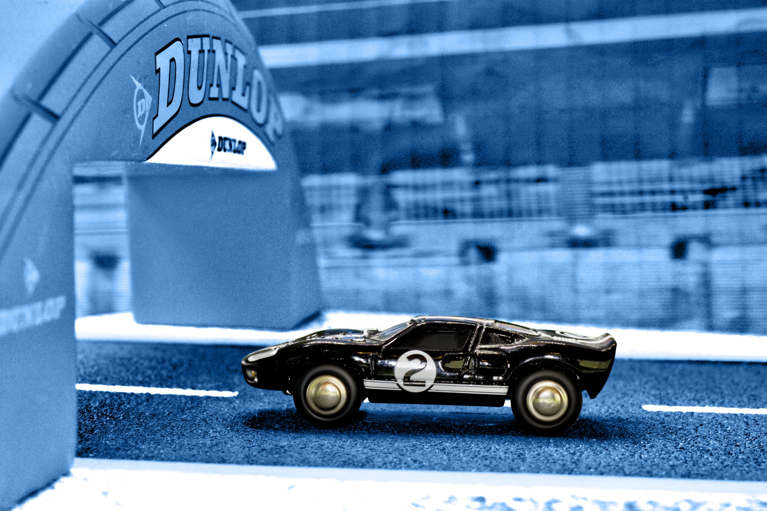 Happy Birthday Jordana Brewster (1980)