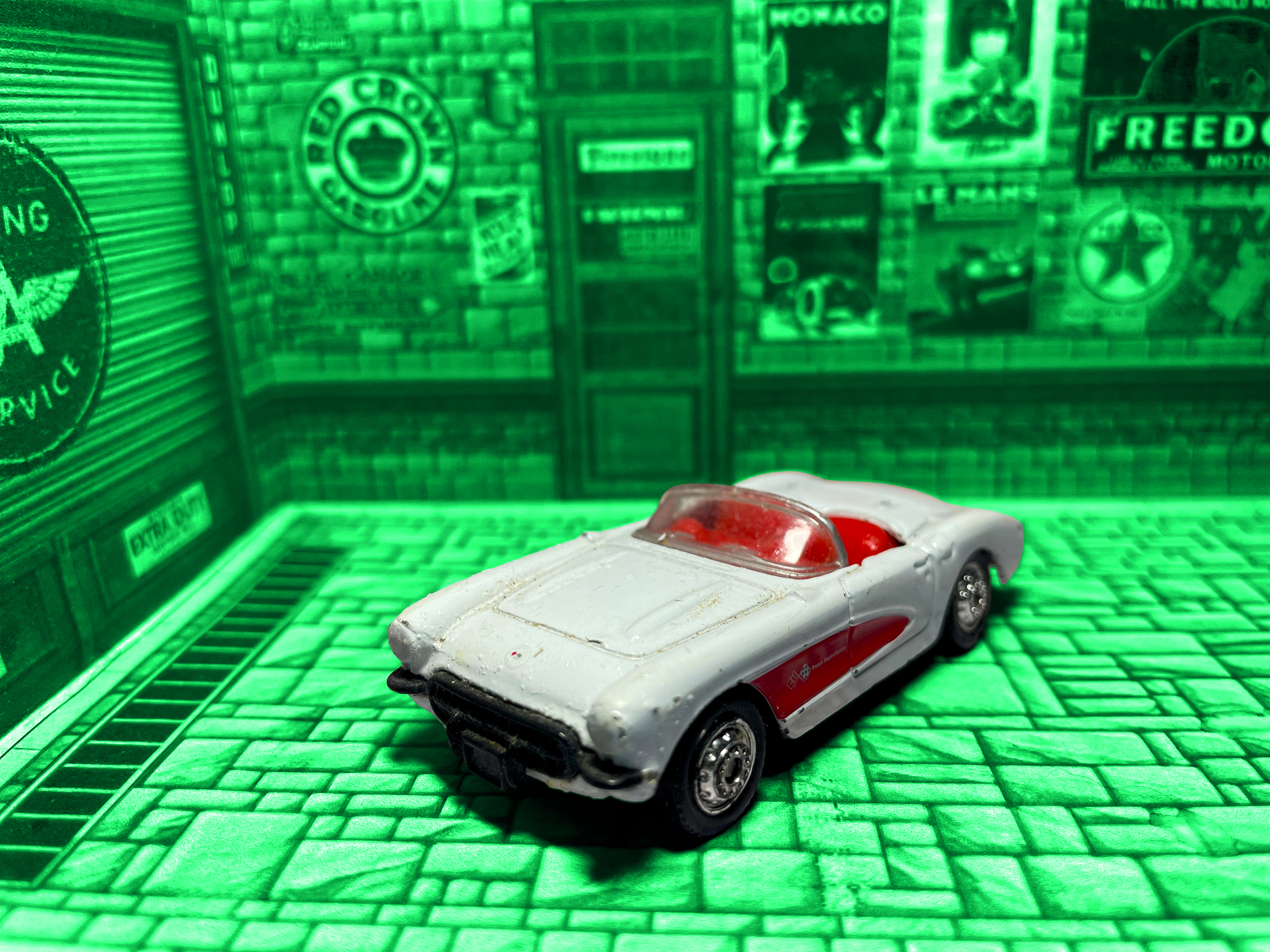 First Chevrolet Corvette (C1) is Introduced (1953)