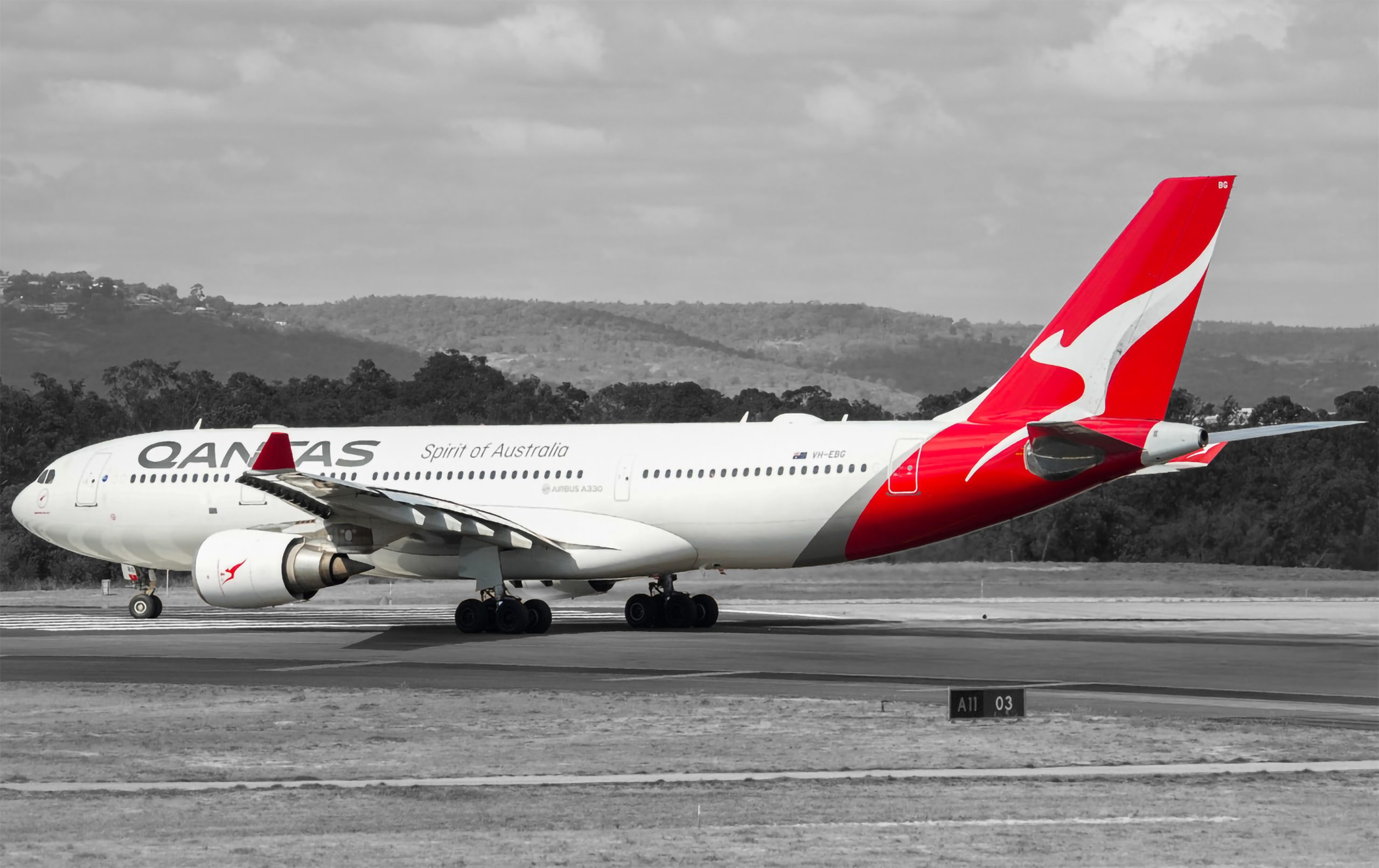 Airbus Delivers 5000th Aircraft to Qantas (2007)