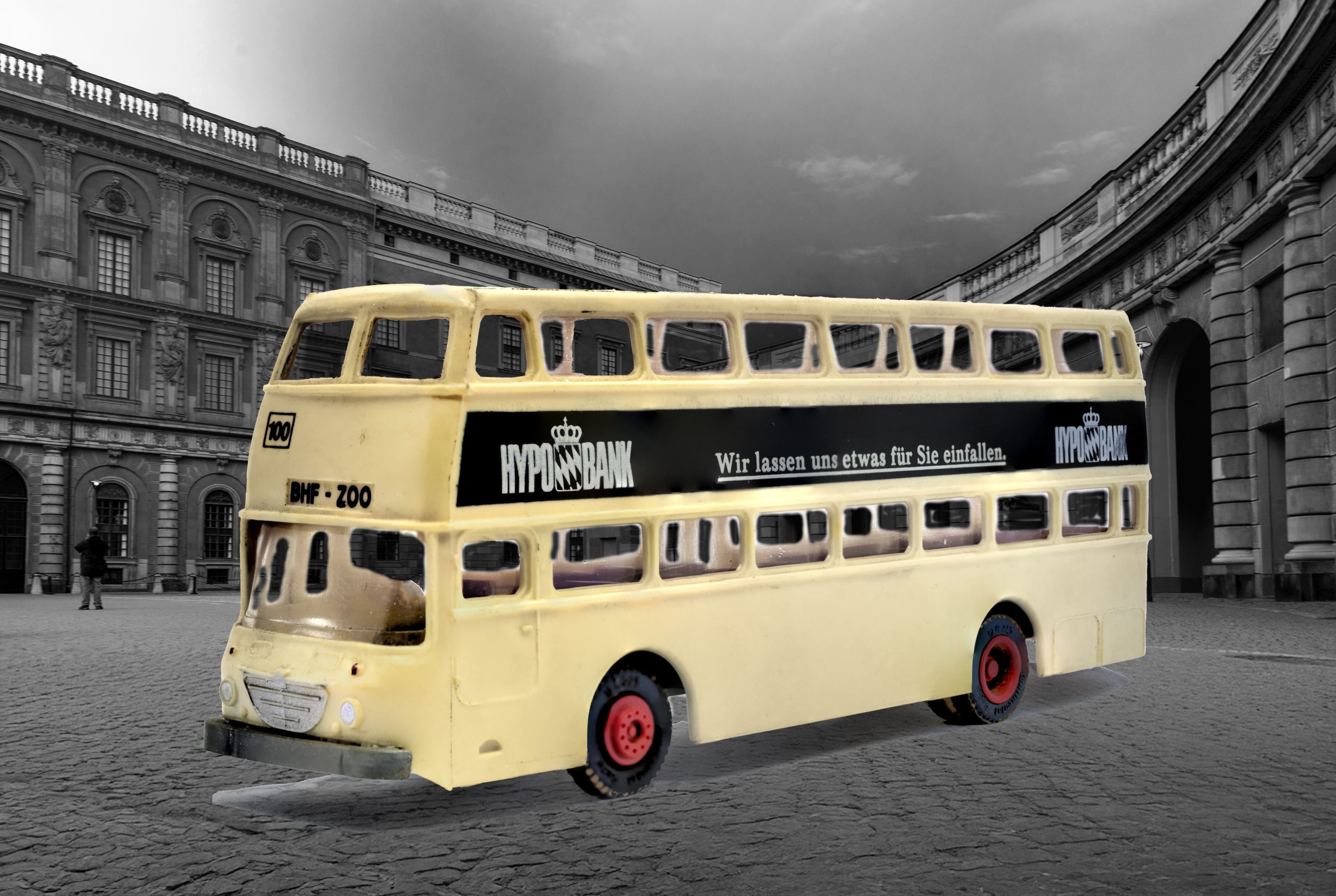 The German Government Returns to Berlin (1999)